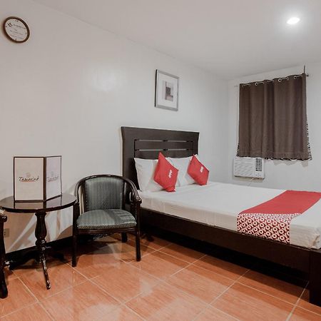 OYO 714 Haeinsa Condotel Quezon City Exterior foto