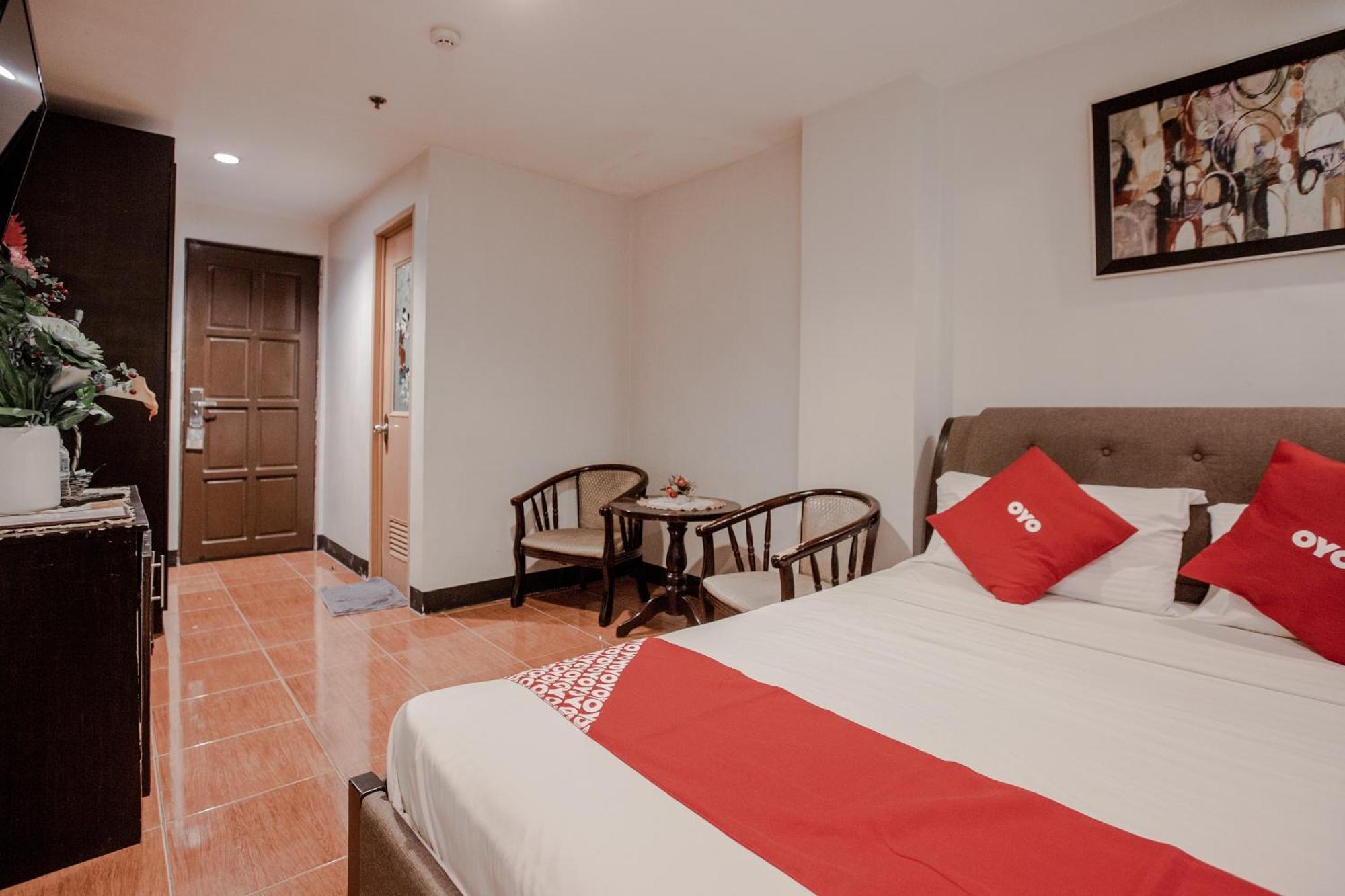 OYO 714 Haeinsa Condotel Quezon City Exterior foto
