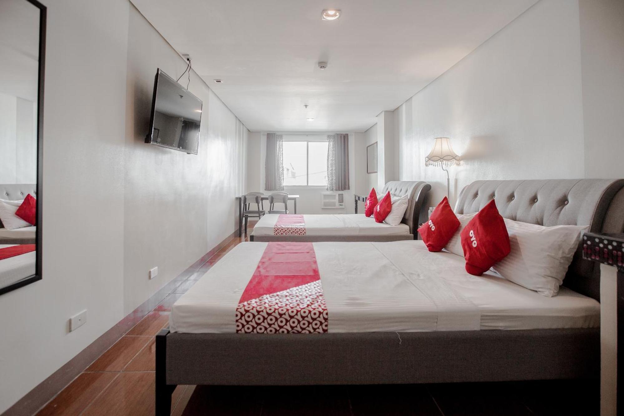 OYO 714 Haeinsa Condotel Quezon City Exterior foto