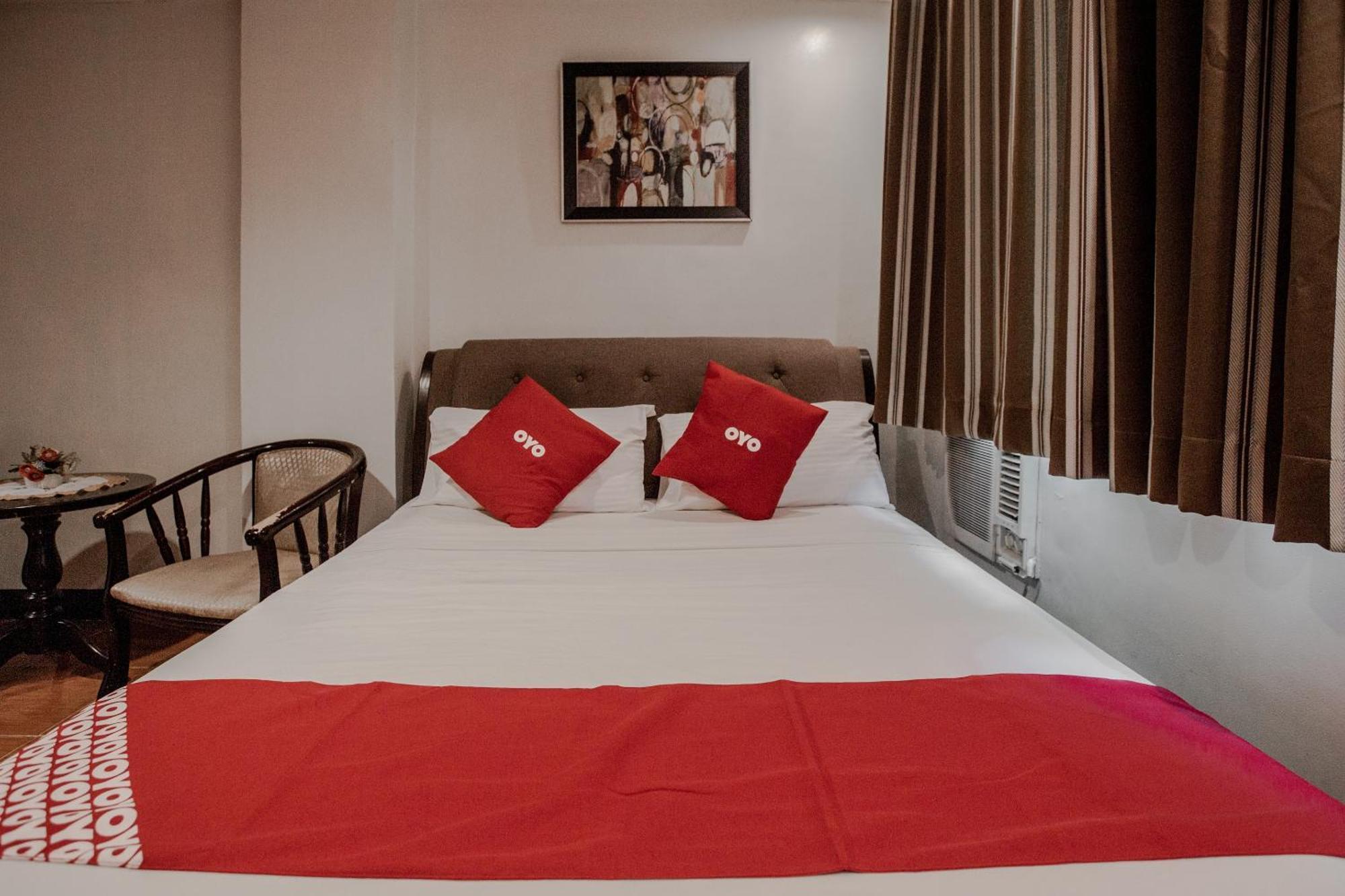 OYO 714 Haeinsa Condotel Quezon City Exterior foto