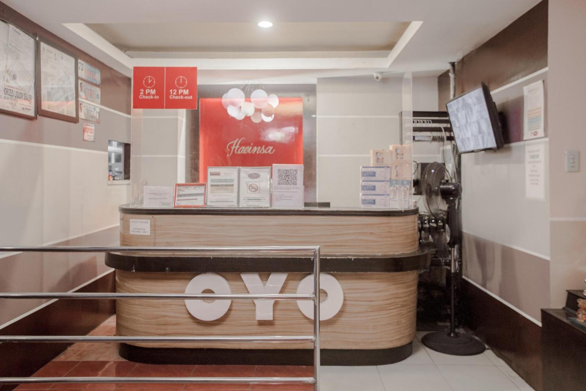 OYO 714 Haeinsa Condotel Quezon City Exterior foto